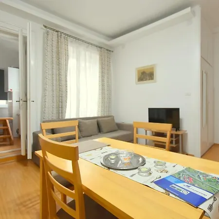 Appartement Neferprod - Im - Ap 05